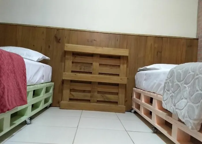 Caminhos Do Vale Europeu Hostel