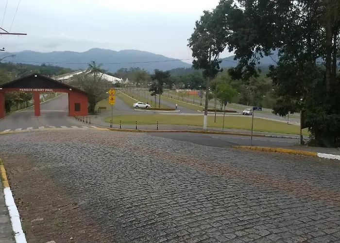Caminhos Do Vale Europeu Hostel